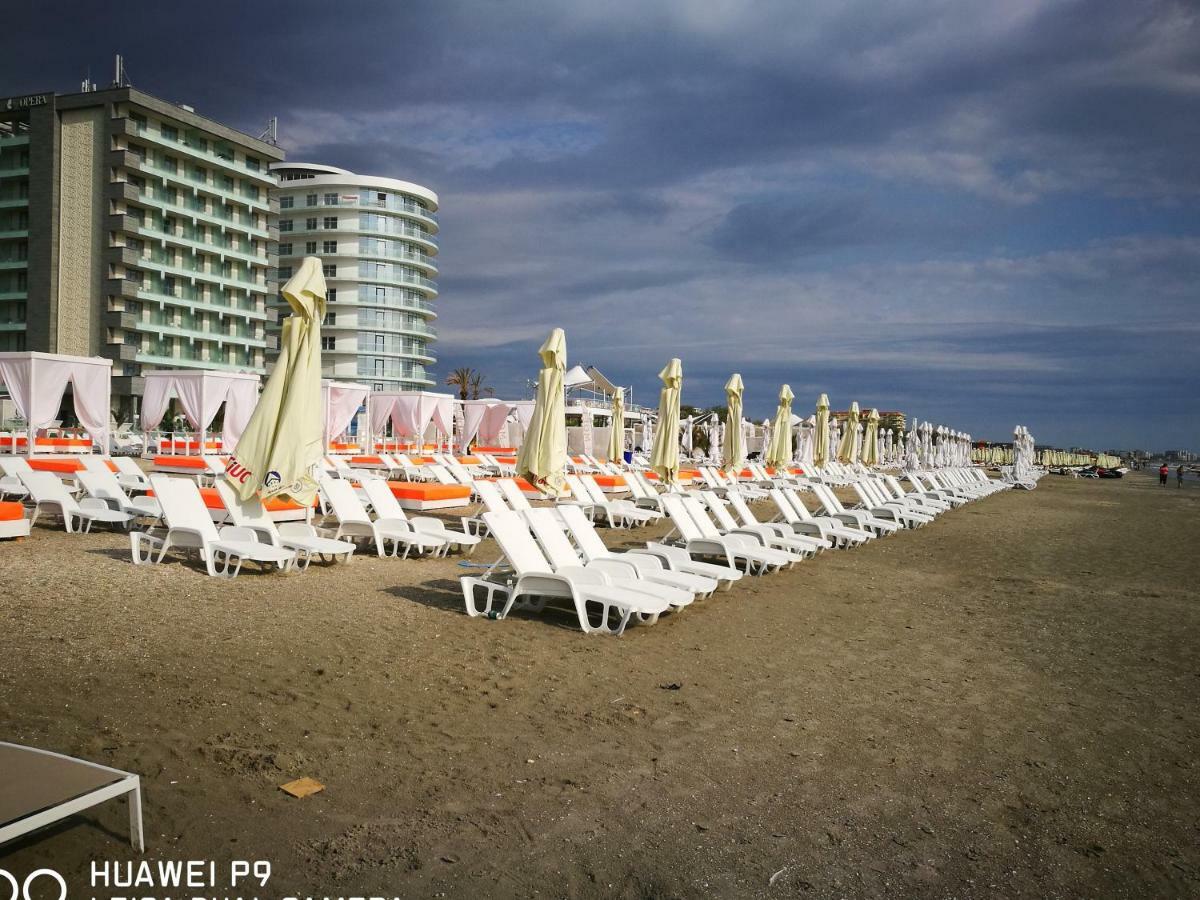 Luxury Studio 42 De Silva Mamaia Exterior foto