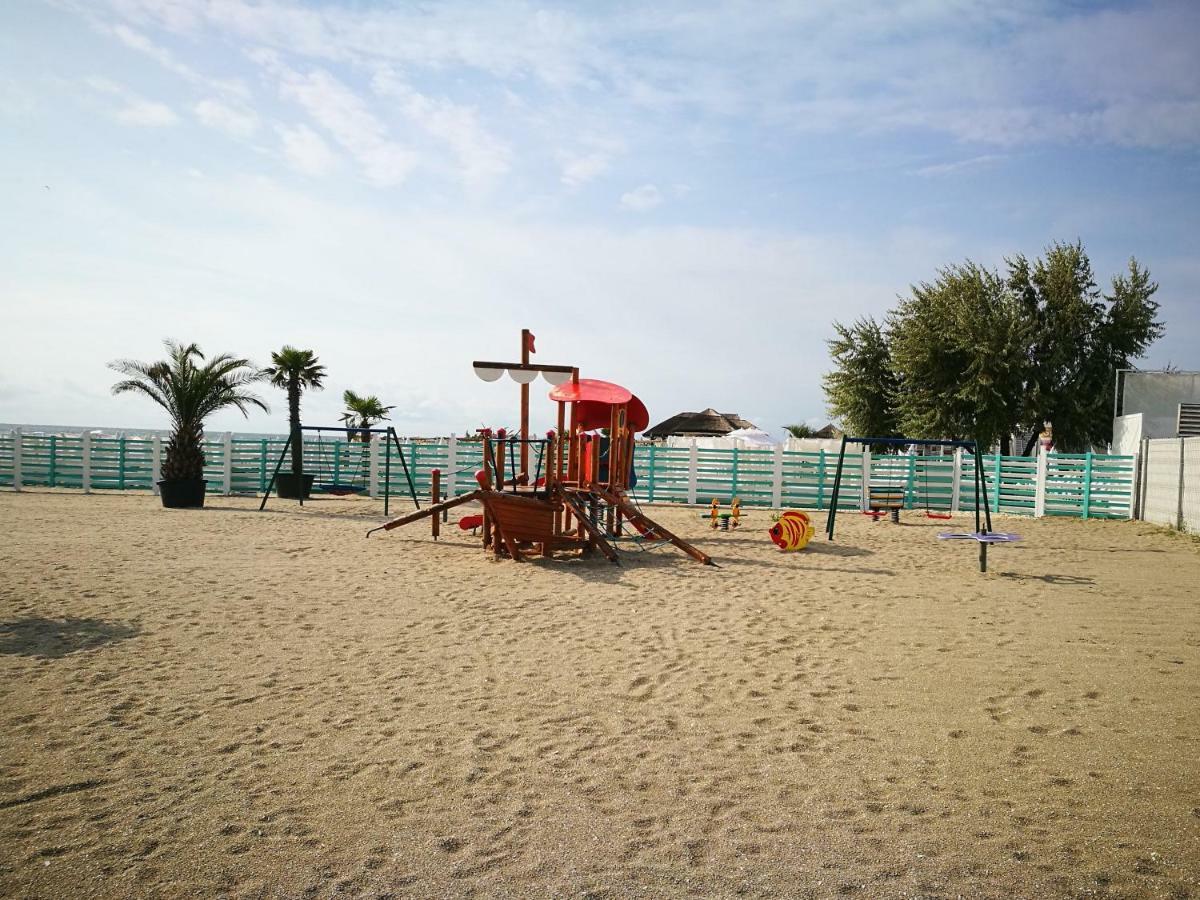 Luxury Studio 42 De Silva Mamaia Exterior foto