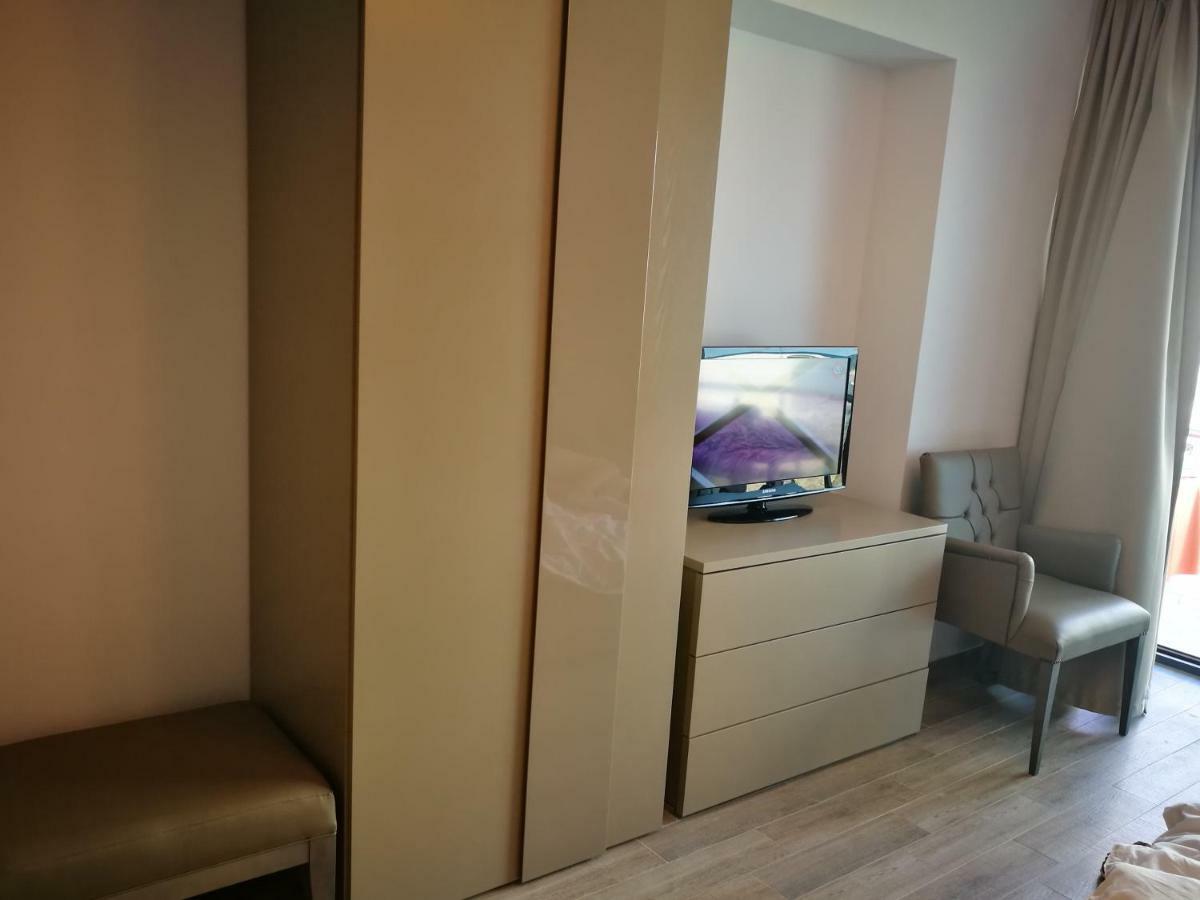 Luxury Studio 42 De Silva Mamaia Exterior foto